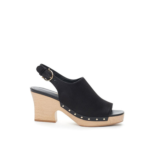 Salvatore Ferragamo Elegant Leather Black Sandals