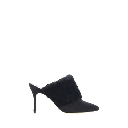 Manolo Blahnik Pelos Fabio Pumps